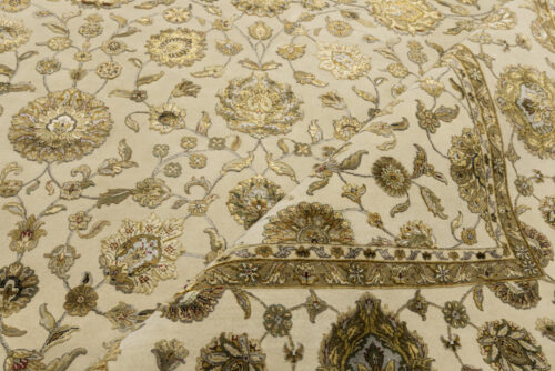 Diseño de lujo y alfombras de alta gama hechas a medida • Soraya