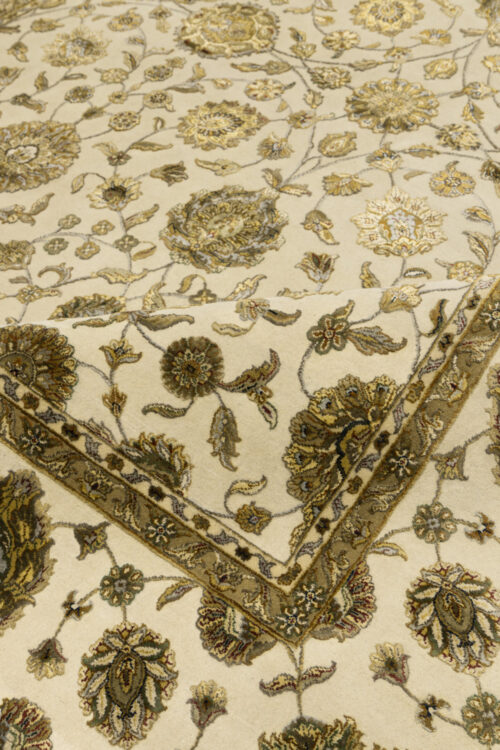 Luxusdesign und hochwertige Teppiche nach Maß • Soraya