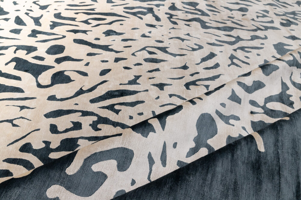 Tapis de luxe design et haut de gamme sur mesure • Gorgone